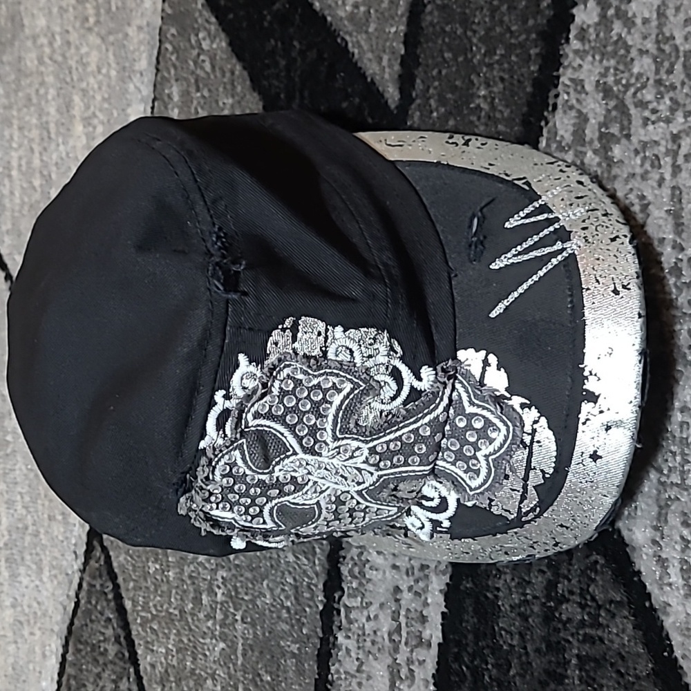 BKE BLACK EMBROIDERED RHINESTONES SILVER SHINE CROSS STITCH CAP HAT